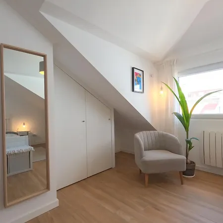 Nomad Ready Ferrel (Leiria)