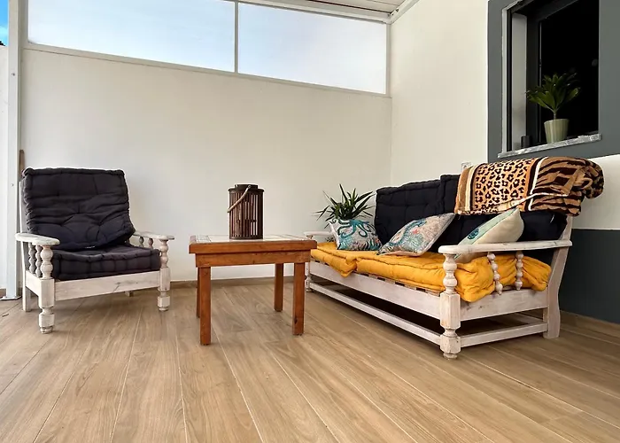 Bed & Breakfast Nomad Ready Ferrel (Leiria)